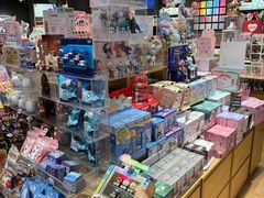 -九木杂物社(凯德大峡谷店)