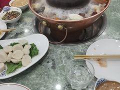 -楼外楼大刀肉传统火锅(西安大路店)