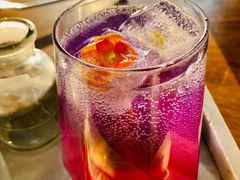 魔法药剂师蝶豆花气泡汁-The Rug Cafe(王府中环店)