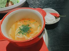 摩尔多瓦特色鸡肉汤-GANEA 厨房神话故事西餐厅