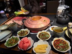 -菌自由丨野生菌火锅特色庭院餐厅(丽江古城店)
