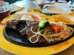 -豪客来牛排(人民东路店)