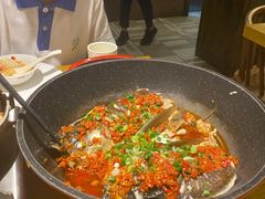 -爱碗亭·鲜炒湖南菜(壹城中心店)