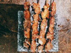 红柳羊肉大串-冰城小镇音乐串吧·聚会餐厅(百子湾店)
