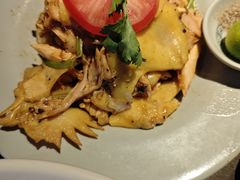 -大头虾越式风味餐厅(光明广场店)