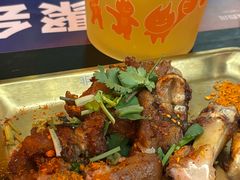 -何师烧烤Pro ·江湖川菜·小龙虾·精酿(太古里旗舰店)