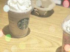 -星巴克(广州动漫星城东区店)