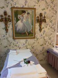 -蕾蕾美颜美容美体