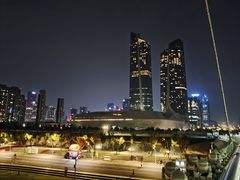 -南京眼步行桥