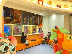 -太空学院儿童娱教乐园(中华广场店)