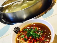 -南城十里潮汕鲜牛火锅·鲜虾生滚粥(融汇老商埠店)