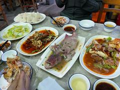 -四川小胡子海鲜(丁村万人海鲜广场店)