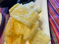 -香巴拉云南餐厅(华莱坞店)