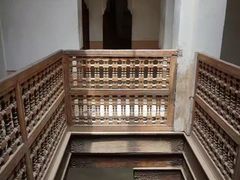-阿里·本·优素福神学院