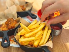 -必胜客(港城新天地店)