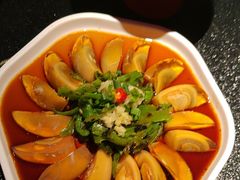 -辣尚瘾·烤鱼·新川菜(牡丹园直营店)