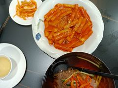 鱼饼炒年糕-桃园中华料理炸酱面(燕儿岛路店)