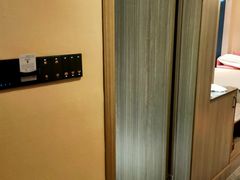 -华海酒店(茂名高铁站店)