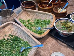 -云阿蛮云南生烫牛肉米线(奉贤路店)