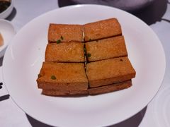 招牌炸豆腐-红雀围·海鲜火锅(陆家嘴中心店)