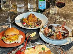 -LESCEDARS Brasserie Bistro香柏树