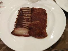 -虹都水岸酒店