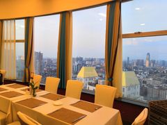 -东方豪景花园酒店·怡景旋转餐厅