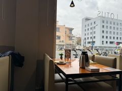 -莲餐厅·湖北菜·潜江小龙虾店(愚园路店)