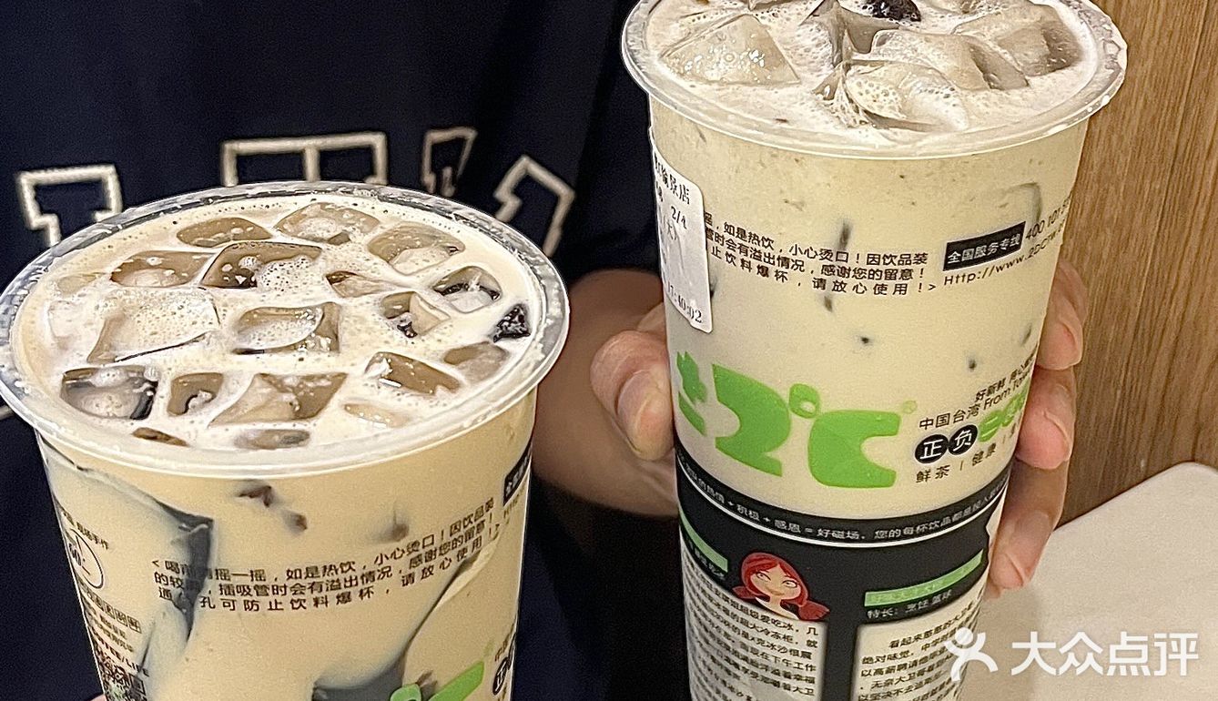 真的是我从小喝到大的奶茶店