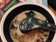 奶茶冰粉-哥老官重庆美蛙鱼头(宝山龙湖店)