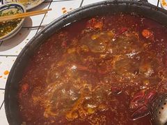 -旧街市鲜货老火锅(大光路店)