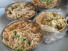 -正宗杨记普洱酸醋米线(总店)