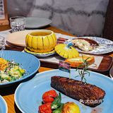 最近疯狂种草的西餐厅，氛围感十足🏙️~