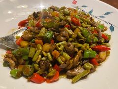 酸辣鸡杂-鼎晟江南·融合江南宴(固戍店)