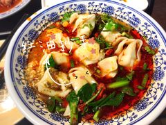 -爆炸头阿姨小四川正宗川味小吃(无任何分店)