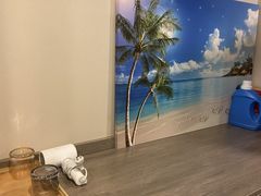-欧辰国际酒店(重庆欢乐谷轻轨站店)