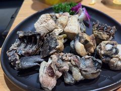 -一朵菌·野生菌探索家火锅(南亚店)