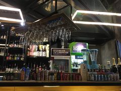 -HIHE Bistro·Oyster Bar(华熙live店)