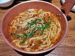 小锅米线-云海肴·汽锅鸡·云南代表菜(美罗城店)