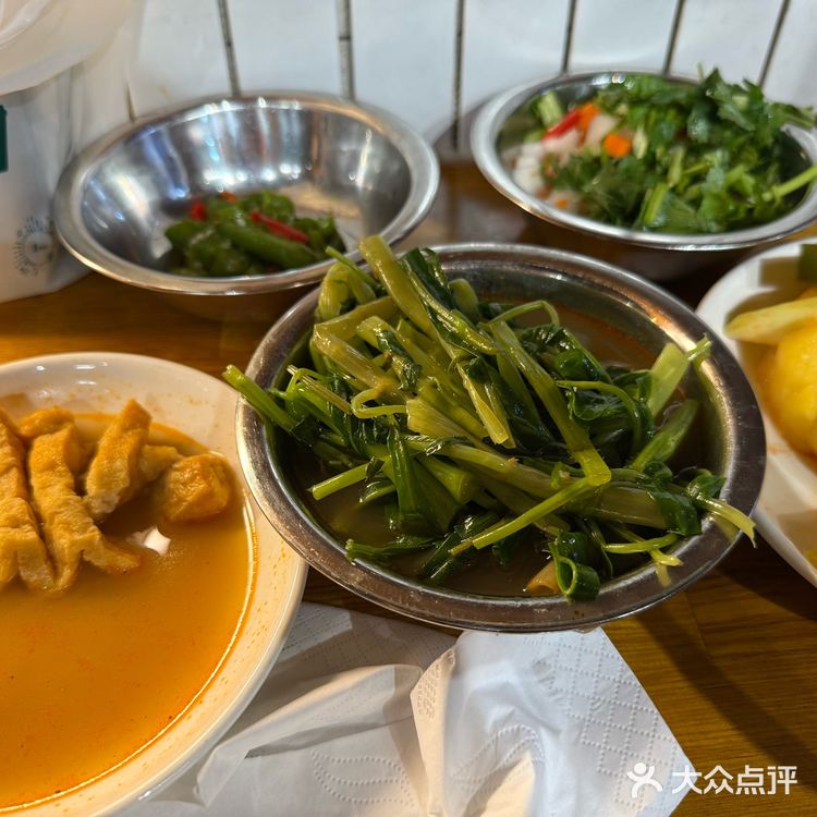 🔥超上头！这家炒螺蛳粉让我嗦到停不下来！💯 