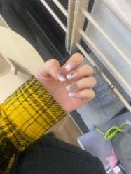 -晨·艺美甲美睫
