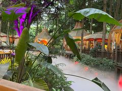 -二荆条·蜀鲜汇城市森林火锅