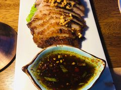 猪颈肉-暹罗酒肆泰餐厅酒吧