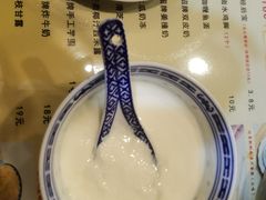 -广信牛奶甜品世家(台东店)