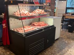 -江南猪肉商会无限续吃(弘大店)