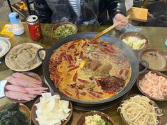 -黄潇洒老火锅(九眼桥宏济巷店)