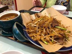 -赵财财·肠粉·煲仔饭(华润万象城店)