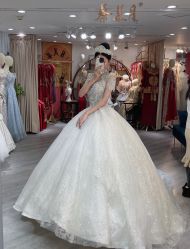 -台湾蔡美月婚纱租赁