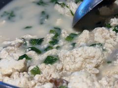 牡蛎豆腐汤-95号酱骨·一块豆腐(展春园西路店)