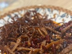 -辣来卤起(财信·北岸江山北区店)